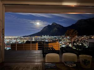 Mountain of Dreams - Incredible Mountain and city views