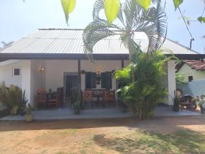 Kandy House Hiriketiya