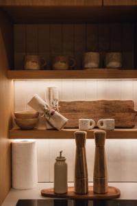 Kota Garana-Couples Mountain Hideaway with a View