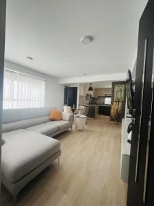 Apartment near downtown