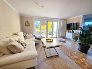 Jeanys Walhalla Suite in Donaustauf 11 km von Regensburg am Donauradweg