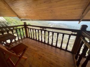 Bees Homestay Sapa & Trekking