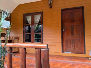 Ja Mias Bungalow at Pasai Beach