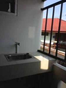 Songsirawit dormitory room 2