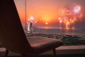 DAMAC Maison AYKON City C 3 Bedrooms Walk to Metro Sleeps 8