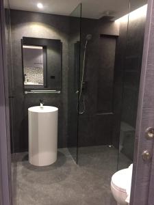 luxury apartment at Kamala