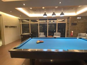 Coast Residences Near MOA and NAIA Luxury Bay View with Pool