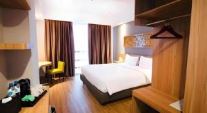 Ayola First Point Hotel Pekanbaru