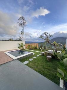 Pinggan Everest Bali