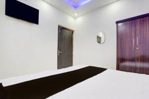 Hotel O Royal Sangrila Inn