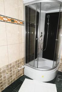 Spacious Apartment in a Central Bucharest Villa