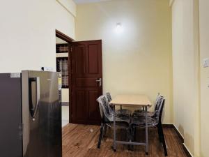 Nayanas Cyber Nest Apartment