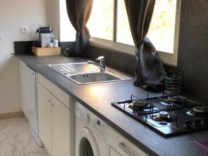 Appartement 4 pers proche Ajaccio parking privé