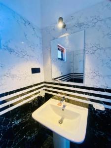 Elite Shore Residence