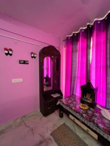 Cozy Apartment in Suncity Vrindavan Near Temples
