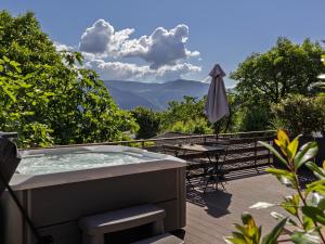 Mountain View Suites