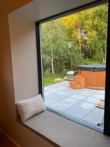 Experience nature cottage with spa near forest and beach