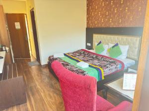 Hotel Ambika Residency Manali