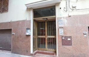 La Dolce Vita Home 15