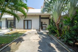 Villa Tanaka Spacious Family Villa Berawa