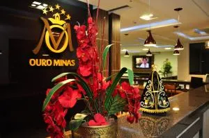 Ouro Minas Plaza Hotel - 阿帕雷西达