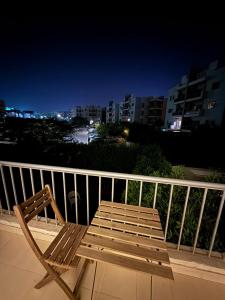 luxury 3Bed rooms apartment in shiekh zayed city