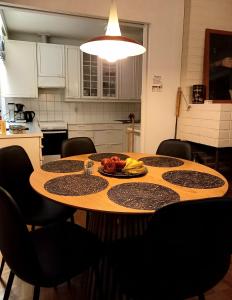 Sweet Home, fireplace