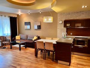 APARTAMENT 520 - Arka