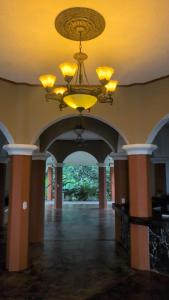 Spectacular 3BR Villa w Waterfalls & Toucans