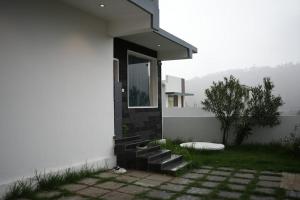 Vaj N Sat Villas
