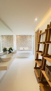 The Coco Villa by Escape Villas - NEW tropical 2BR Pool Villa