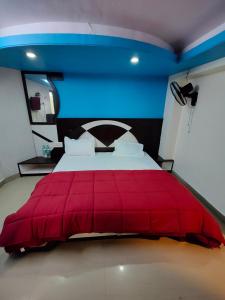 Value Stays Guest House Near Railway station and bus stand