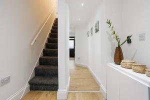 Affordable & Modern 2 Bedroom Apartment Greenwich