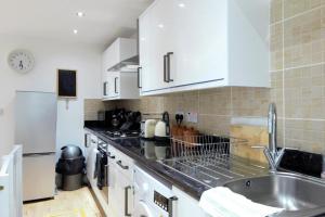 Affordable & Modern 2 Bedroom Apartment Greenwich