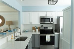 114 Austin Ave, Unit 11