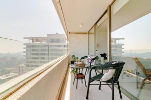 Very comfortable, amazing location