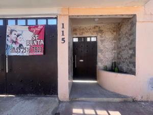 Rento funcionales recamaras dentro de una casa residencial