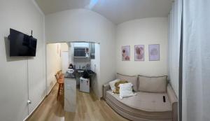 Apartamento no Coração de Copacabana , a duas quadras da Praia de Copa , apto completo