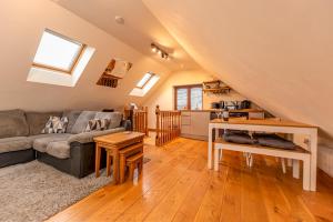 Silverwood Beautiful Loft in Telford - Pass the Keys