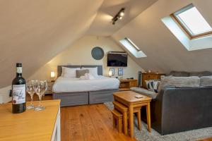 Silverwood Beautiful Loft in Telford - Pass the Keys