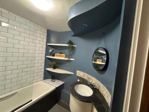 Contactless Check In - Spacious New-York Style Penthouse Apartment in Leeds City Centre