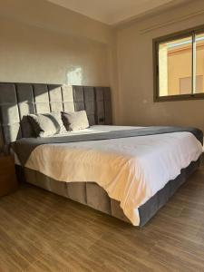 Appartement de luxe avec piscine et parking gratuit