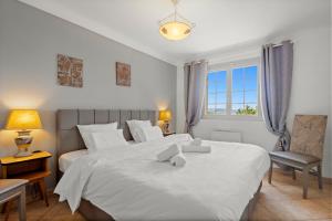 Magnificent Stone Villa in Le Tignet