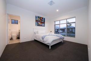 Henley Brook - Finest