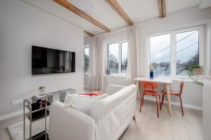 Modern 1BR Apartment Free Parking Fast Wi-Fi