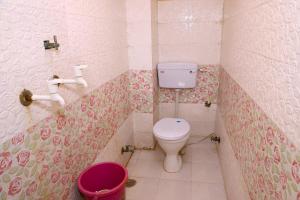 Om Shiv Palace - Peaceful Spiritual Retreat near Shri Krishna Janmabhoomi