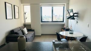 Departamento Lafayette, cerca de Chapultepec, Minerva