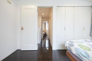 Nishi-Ikebukuro 4-6-9 Spacious 3-Bedroom House Tokyo Downtown - Walking Distance to Everything