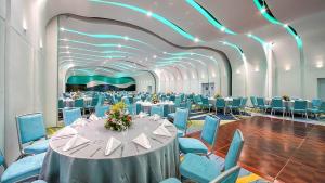 Tambuli Seaside Living & Resort