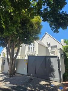 Cherry Tree House, Newlands